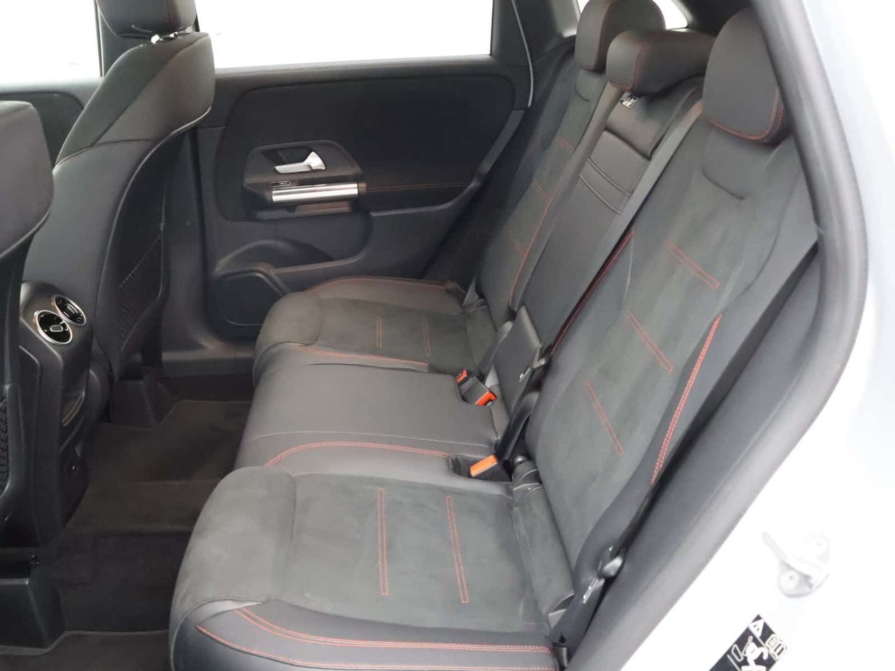 Mercedes-Benz B Class