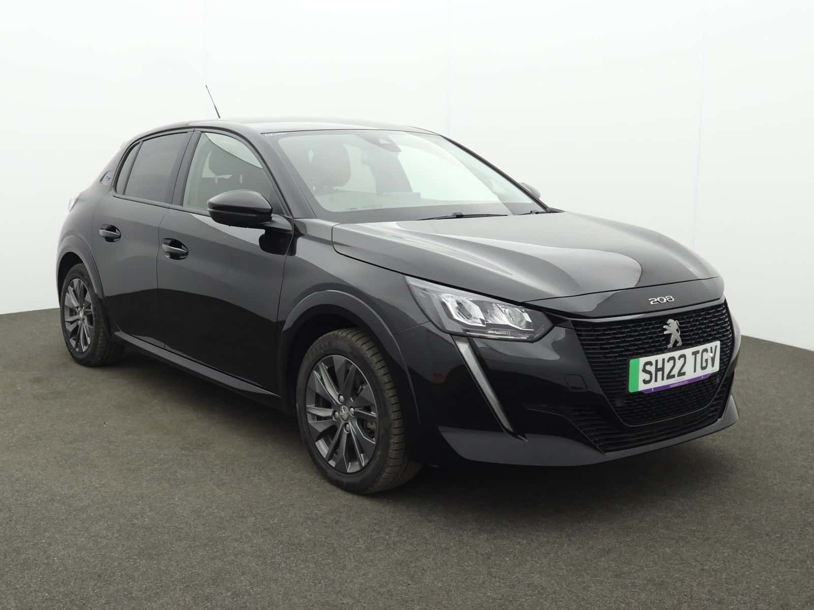 Peugeot E-208 listing photo