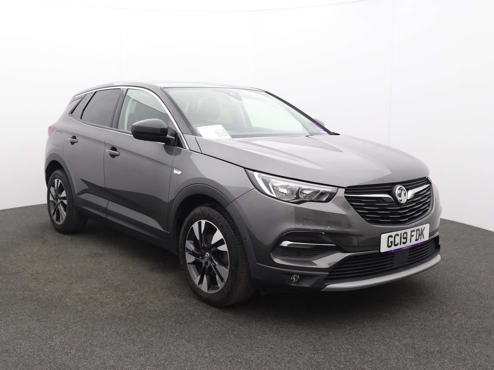 Vauxhall Grandland X listing photo