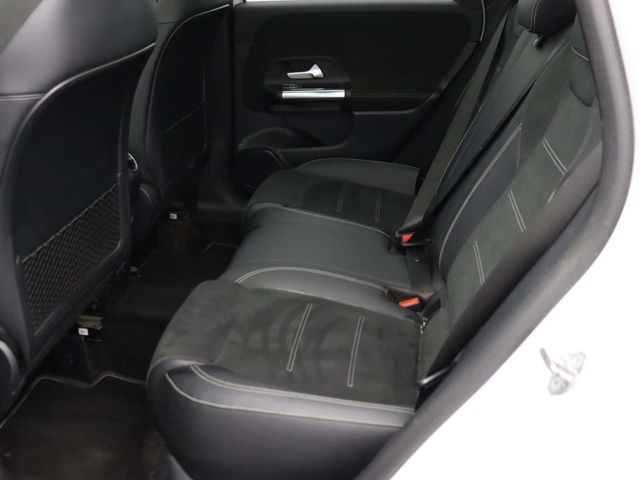 Mercedes-Benz B Class