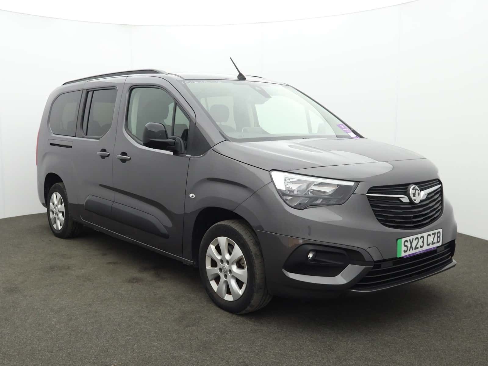Vauxhall Combo Life Electric listing photo
