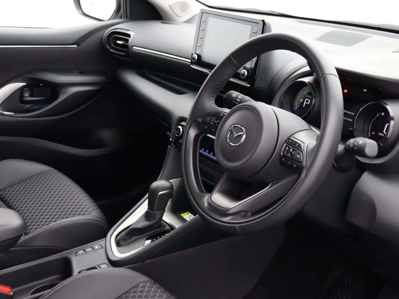 Mazda Mazda2 HYBRID 