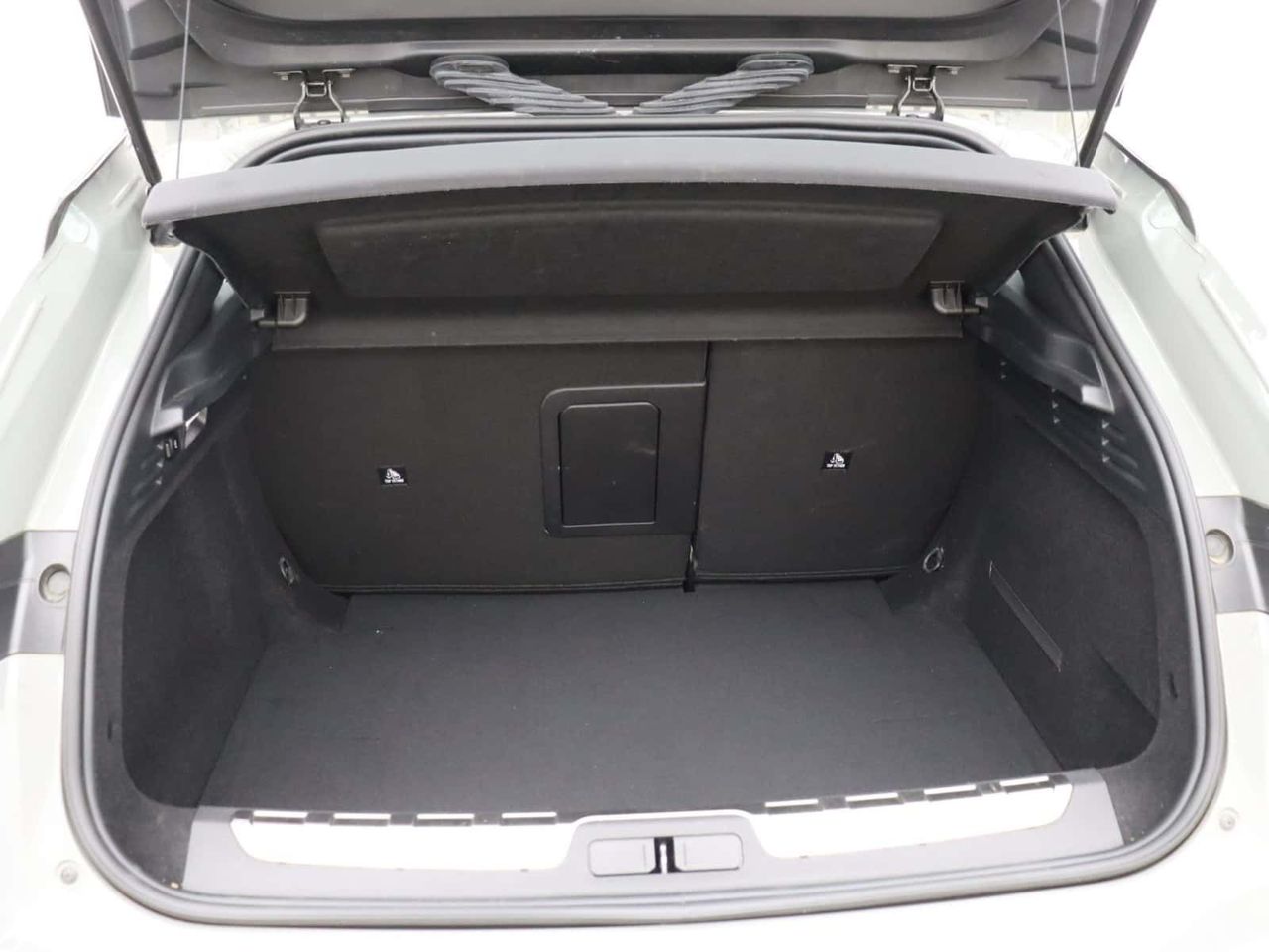 DS AUTOMOBILES DS 4