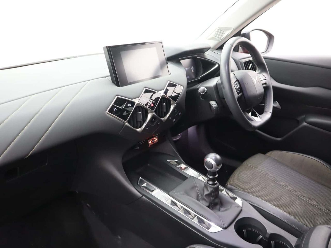 DS AUTOMOBILES DS 3 CROSSBACK