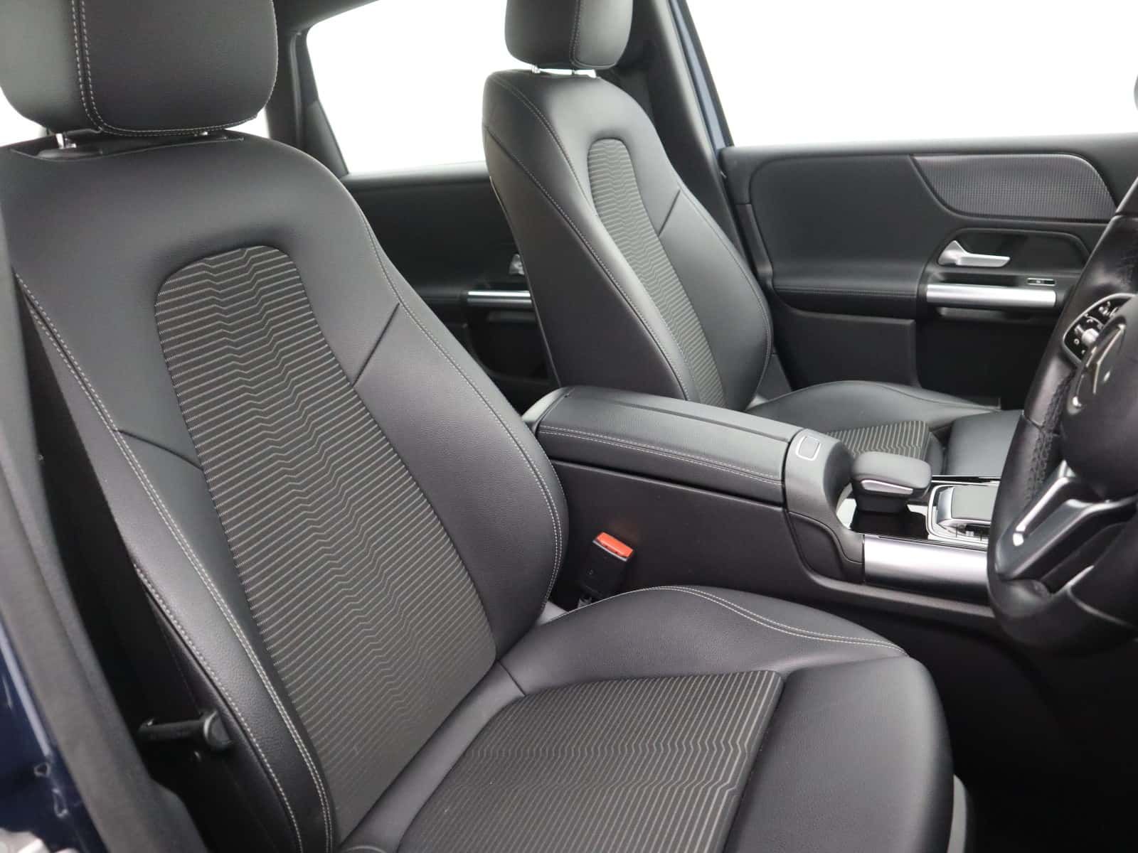 Mercedes-Benz B Class