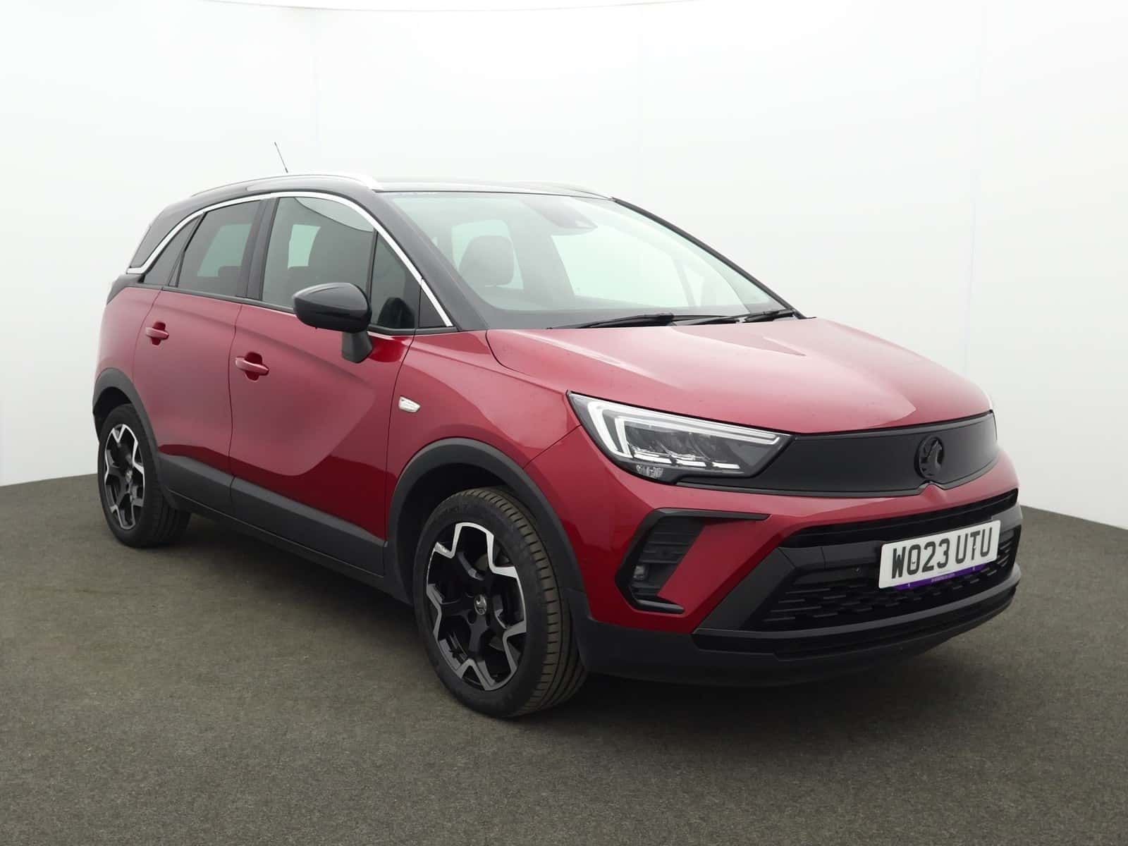 Vauxhall Crossland listing photo