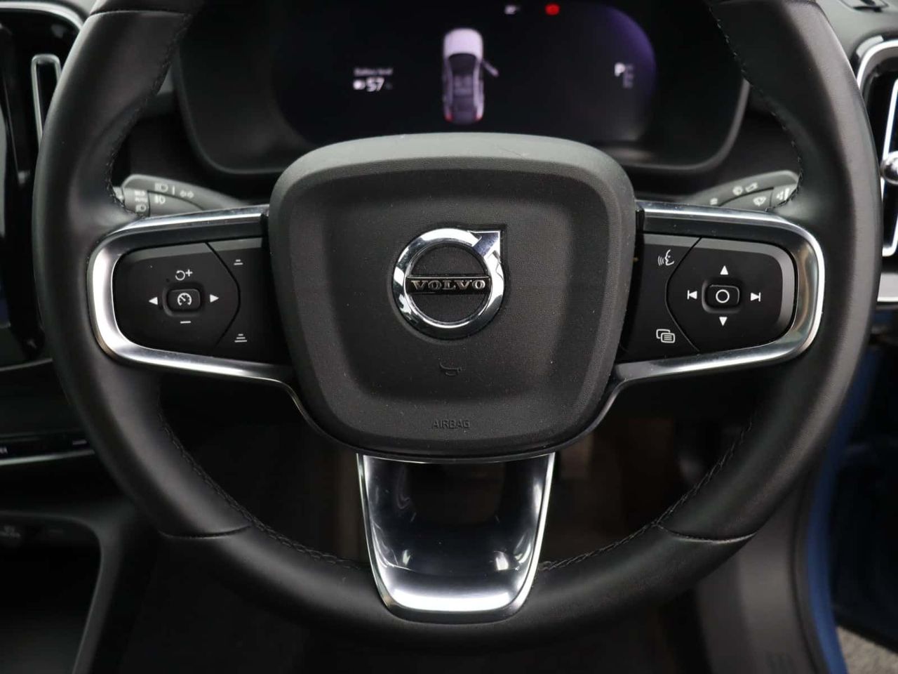 Volvo C40