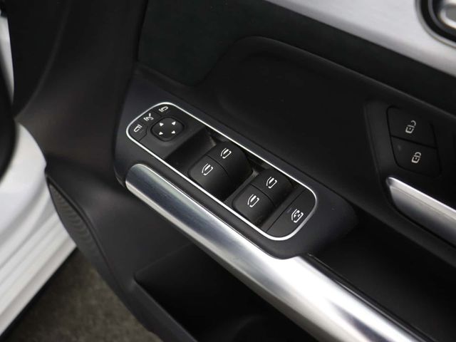 Mercedes-Benz B Class