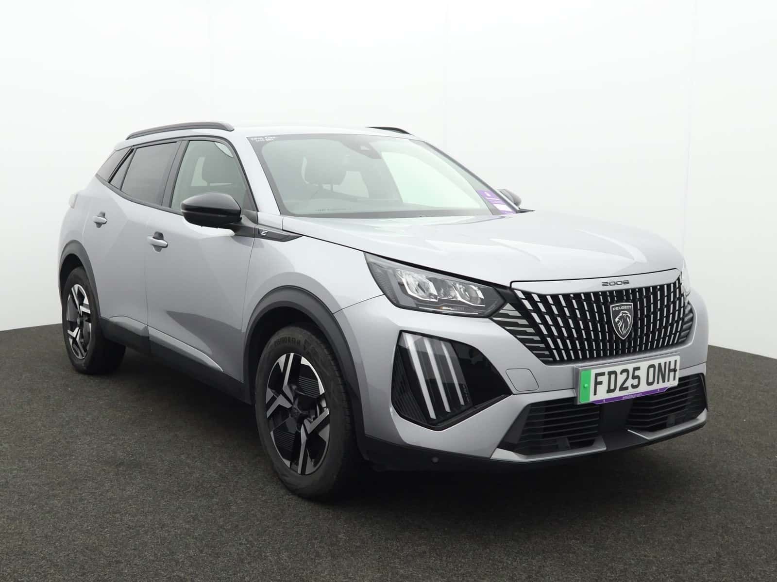 Peugeot E-2008 listing photo