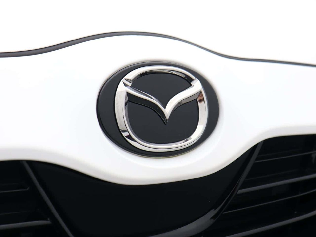 Mazda Mazda2 HYBRID 