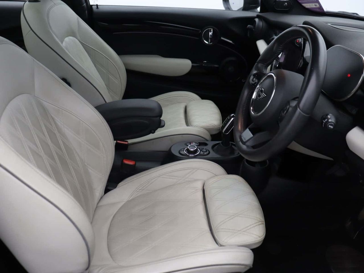 MINI Electric Hatch