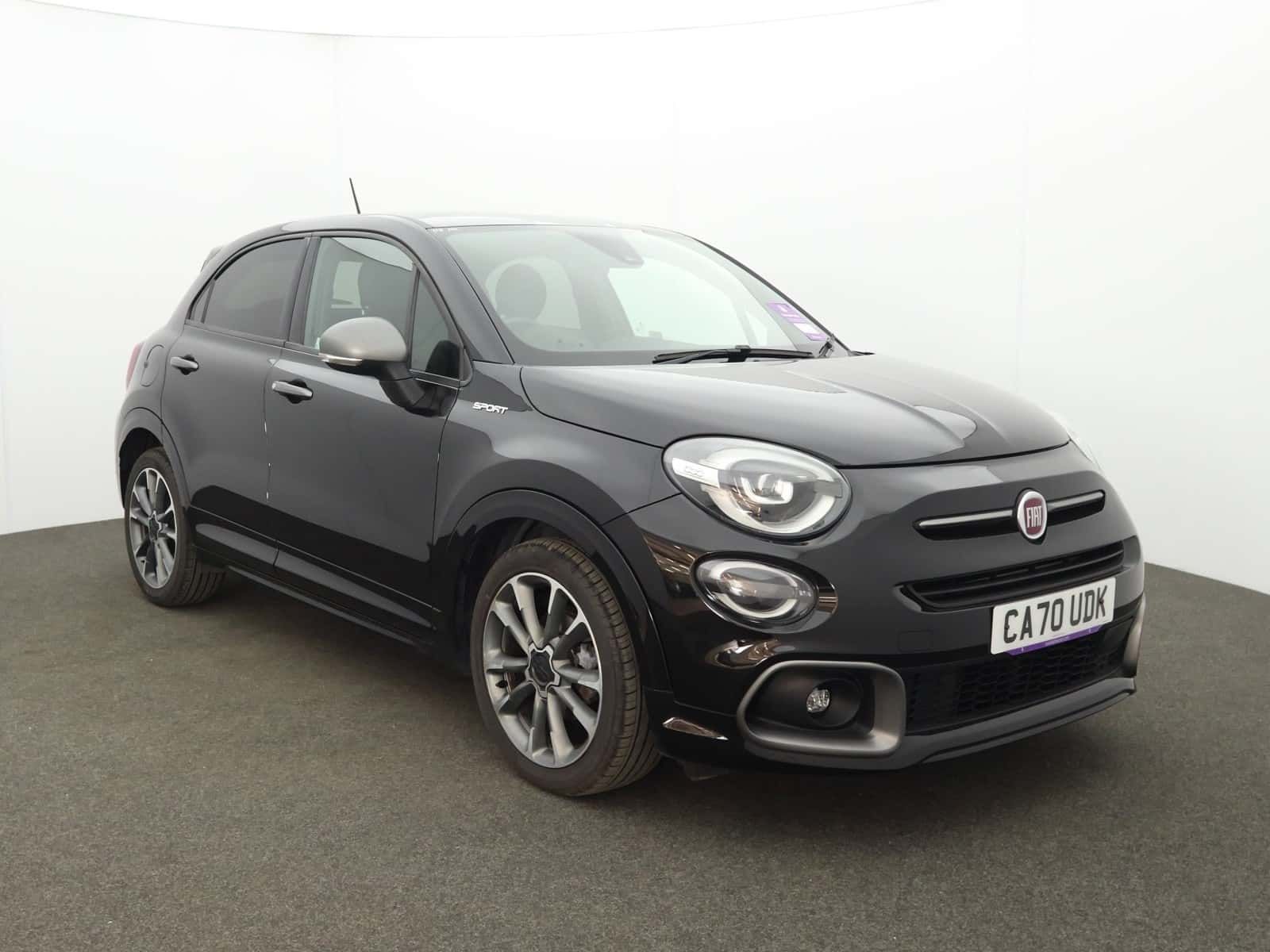 Fiat 500x listing photo