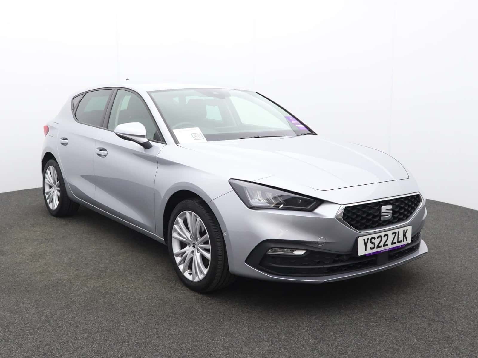 SEAT Leon listing photo