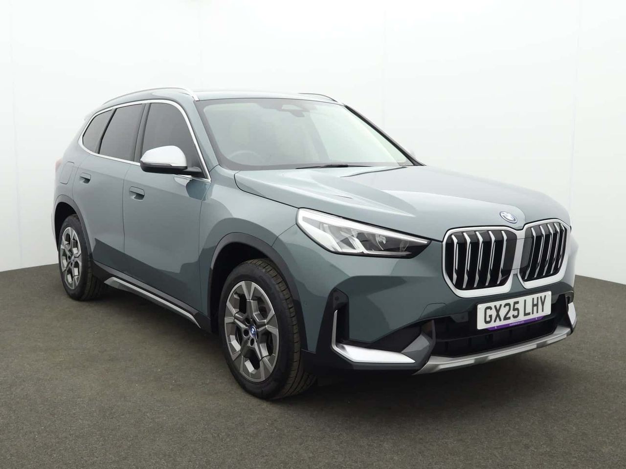 2025 BMW X1