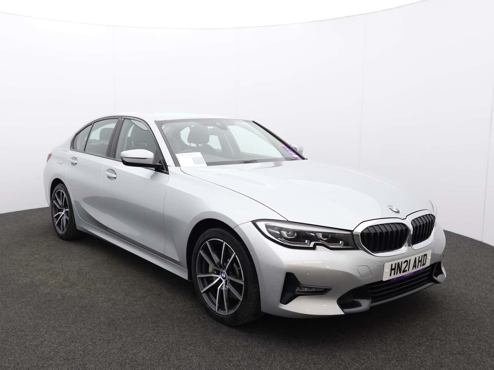BMW 3 Series dealer public-web source image