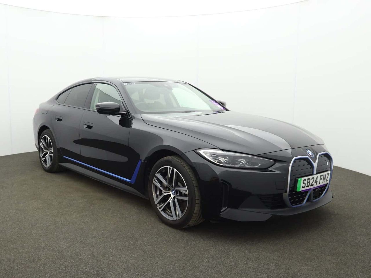 2024 BMW i4