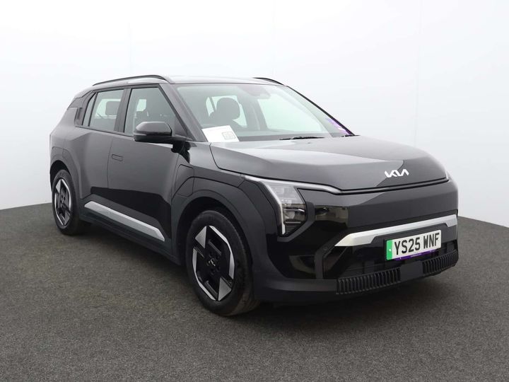 2025 KIA EV3 KIA EV3 58.3 KWH AIR 5DR AUTOMATIC ELECTRIC 11,320 07 2025 ONLY... photo