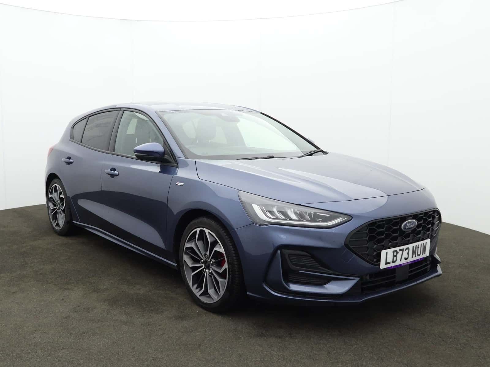 Ford Focus dealer public-web source image
