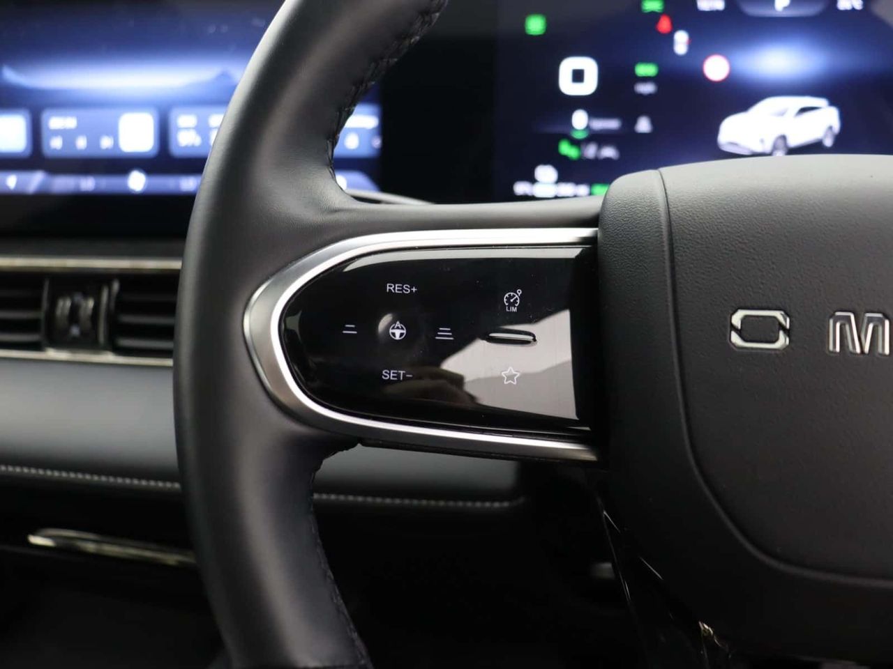 OMODA E5