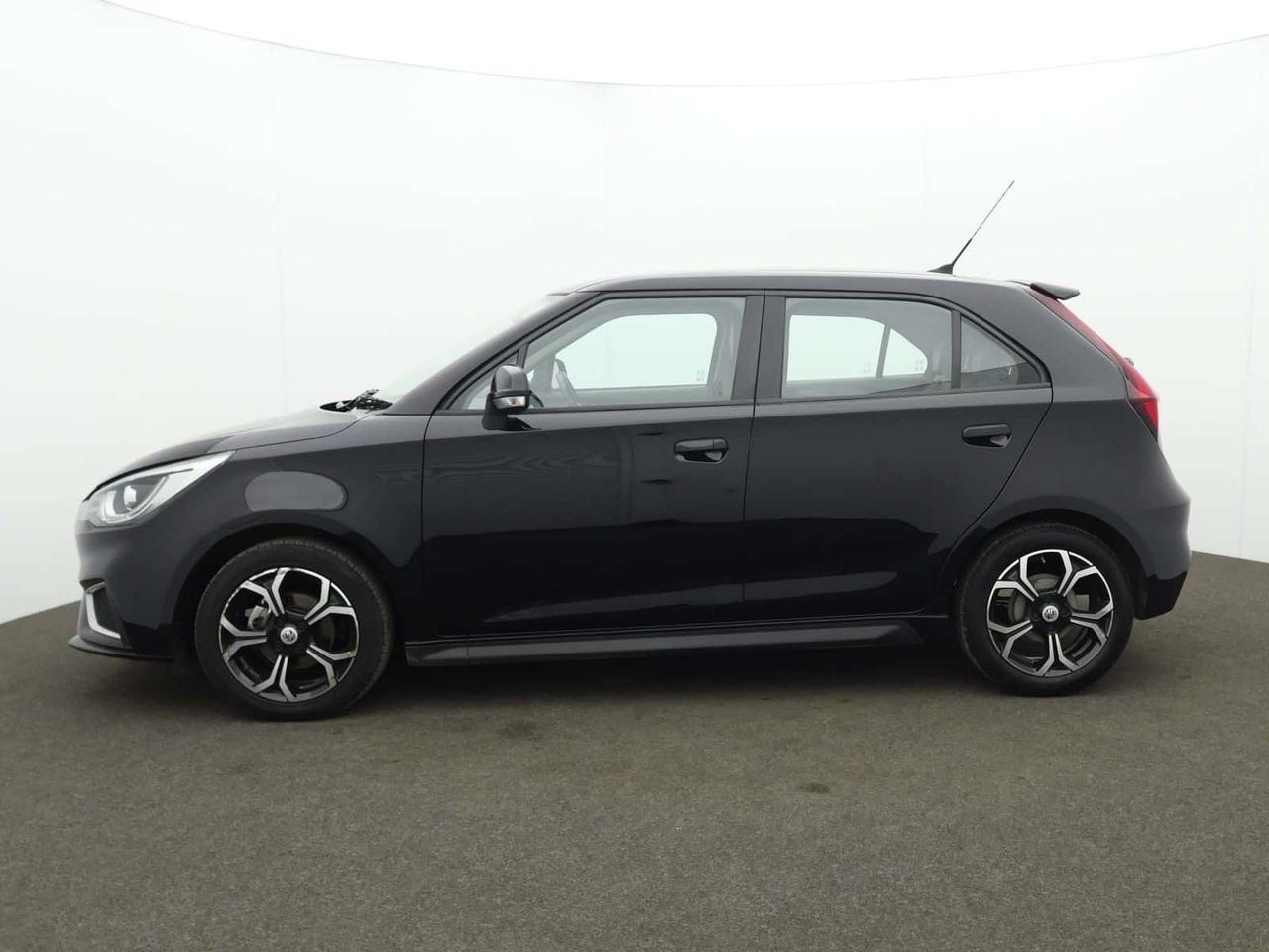 MG MG3