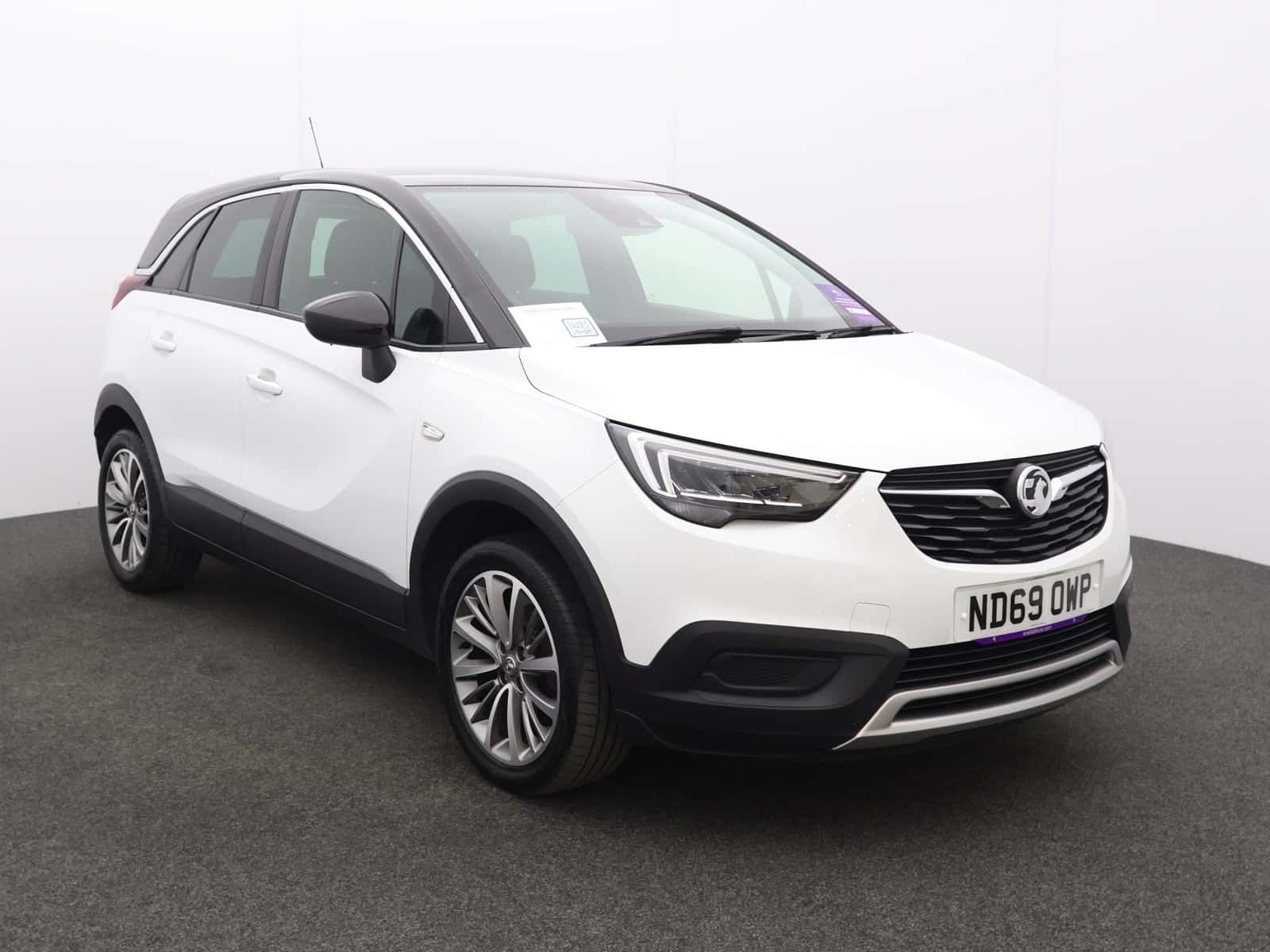 Vauxhall Crossland X listing photo