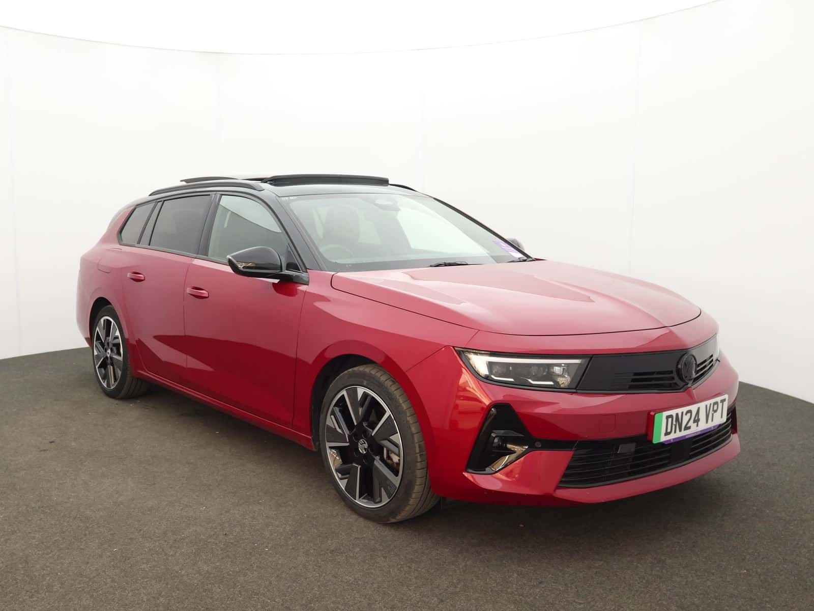 VAUXHALL ASTRA ELECTRIC VAUXHALL ASTRA SPORTS TOURER ELECTRIC 115KW ULTIMATE 54KWH 5DR AUTO AUTOMATIC...