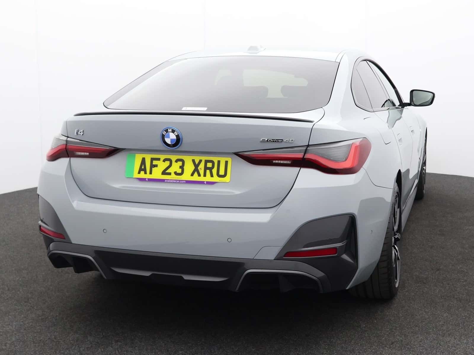 BMW i4
