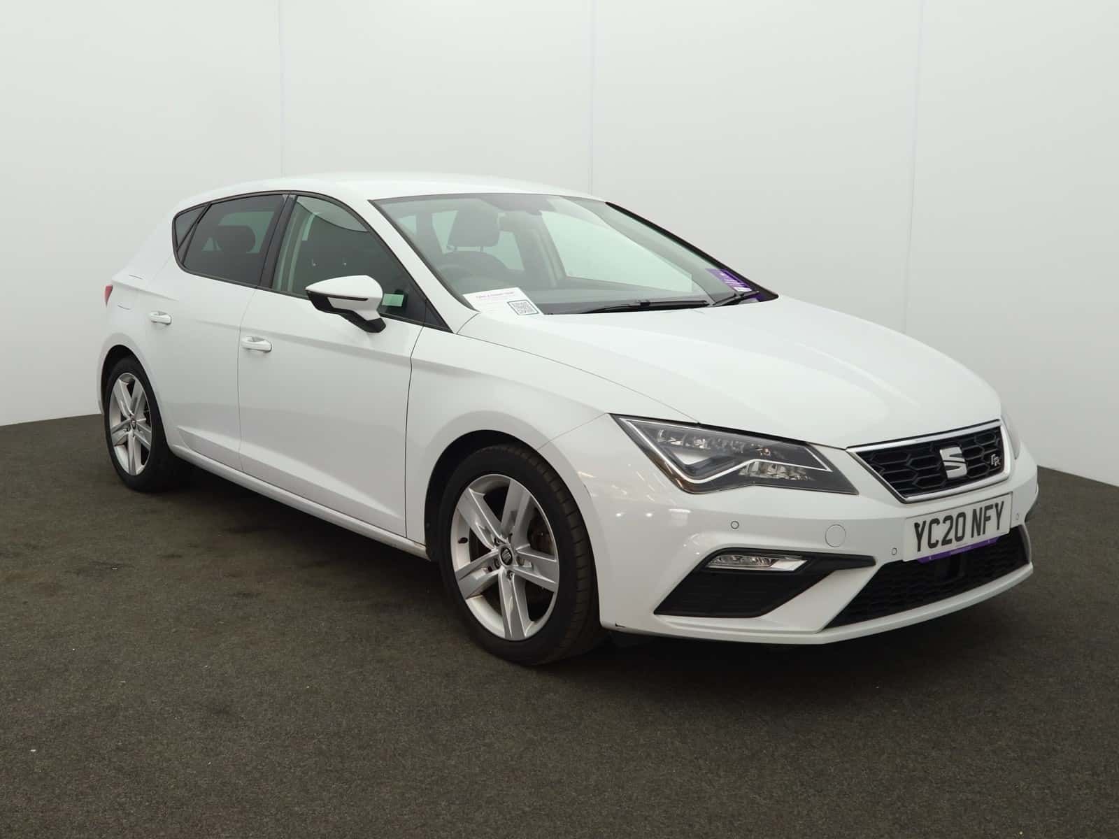 SEAT Leon listing photo