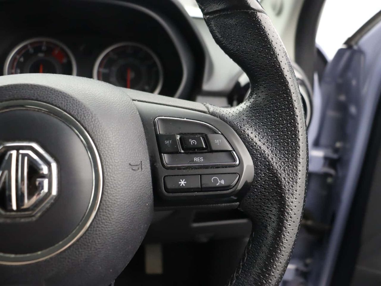 MG MG3