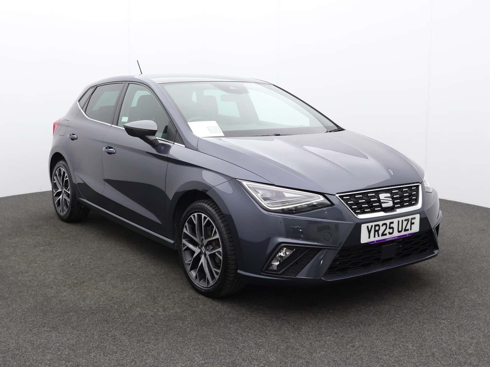 SEAT Ibiza listing photo