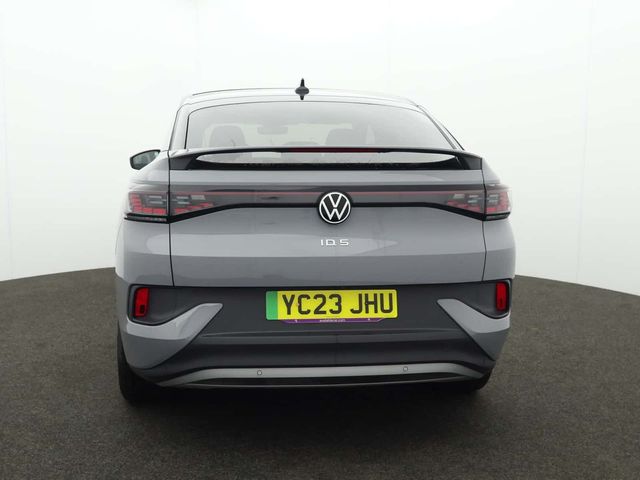Volkswagen ID.5