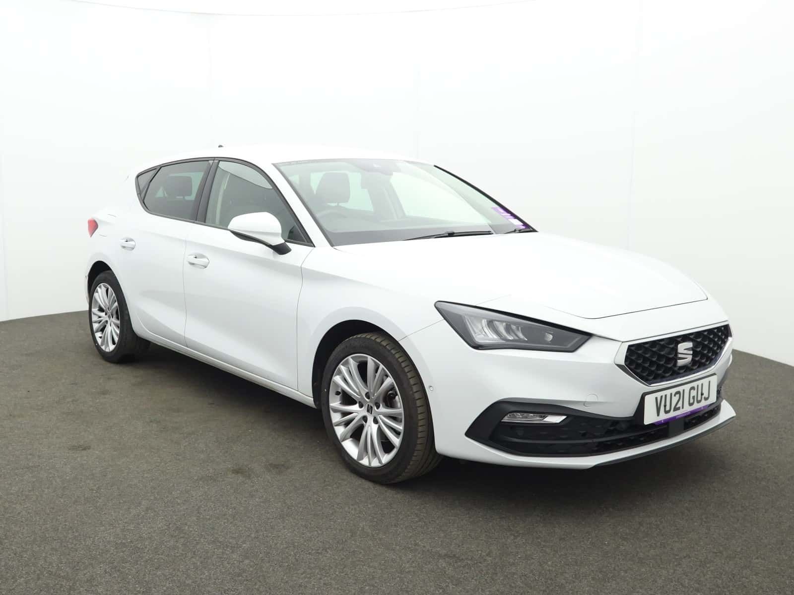 SEAT Leon listing photo