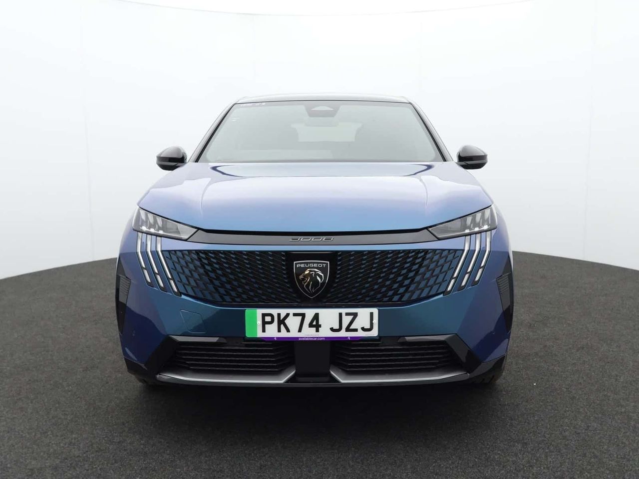 Peugeot E-3008 