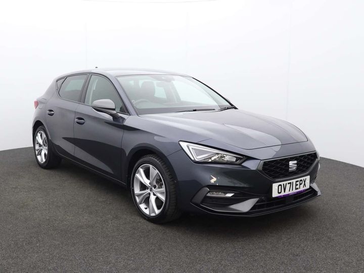 2021 seat leon  leon 1.4 ehybrid fr 5dr dsg automatic petrol plug-in hybrid 15,182 12/2021 only £16,499 per month £259.81 apple... photo