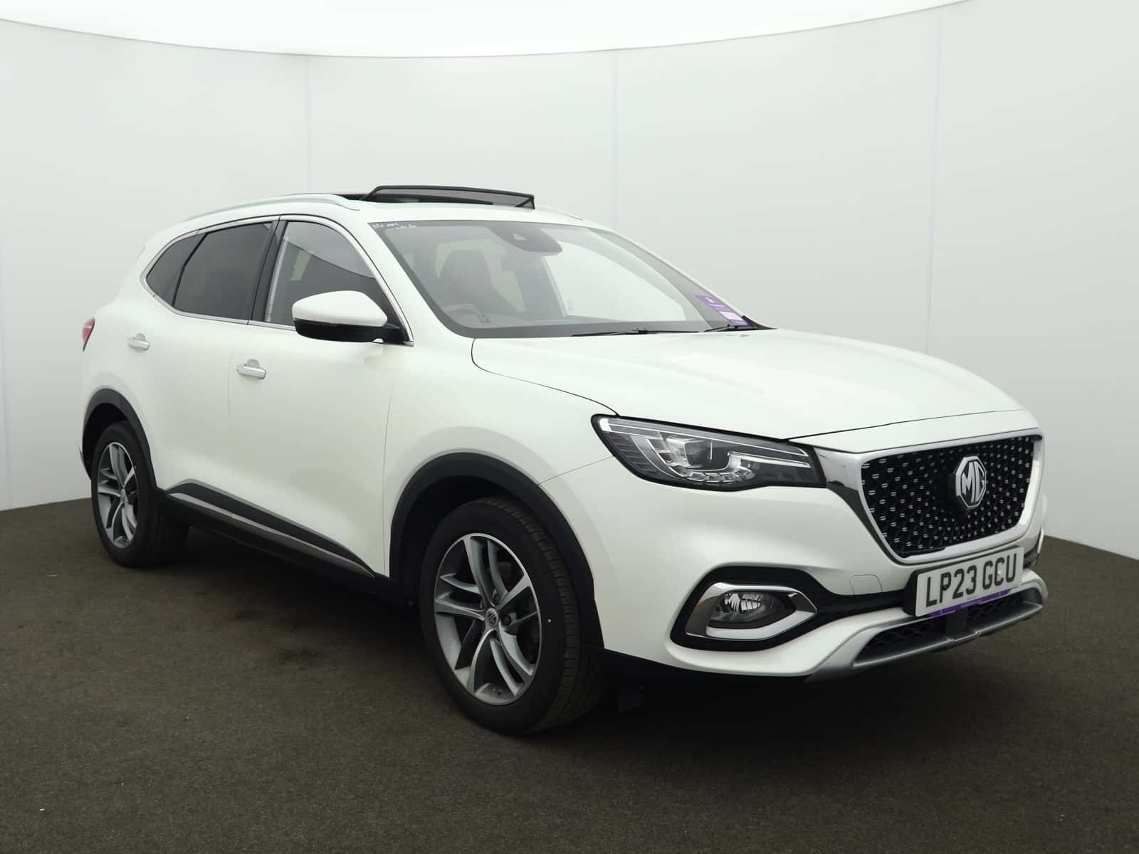MG MG HS listing photo