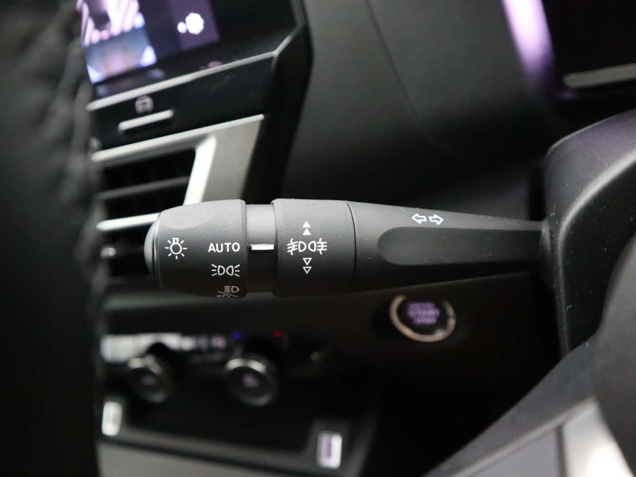Citroen e-C4 X 