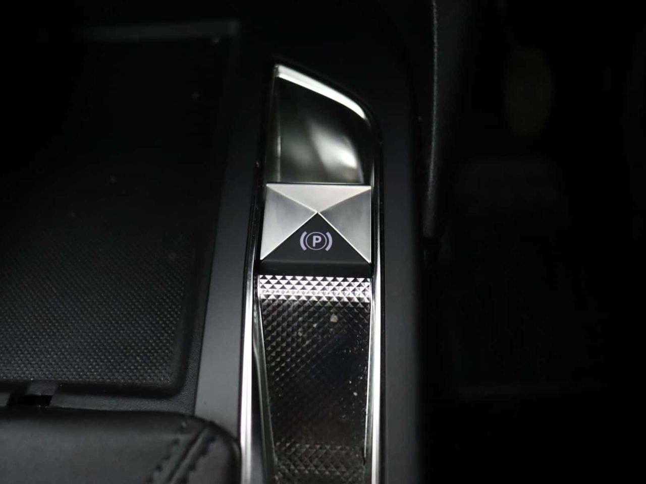 DS AUTOMOBILES DS 3