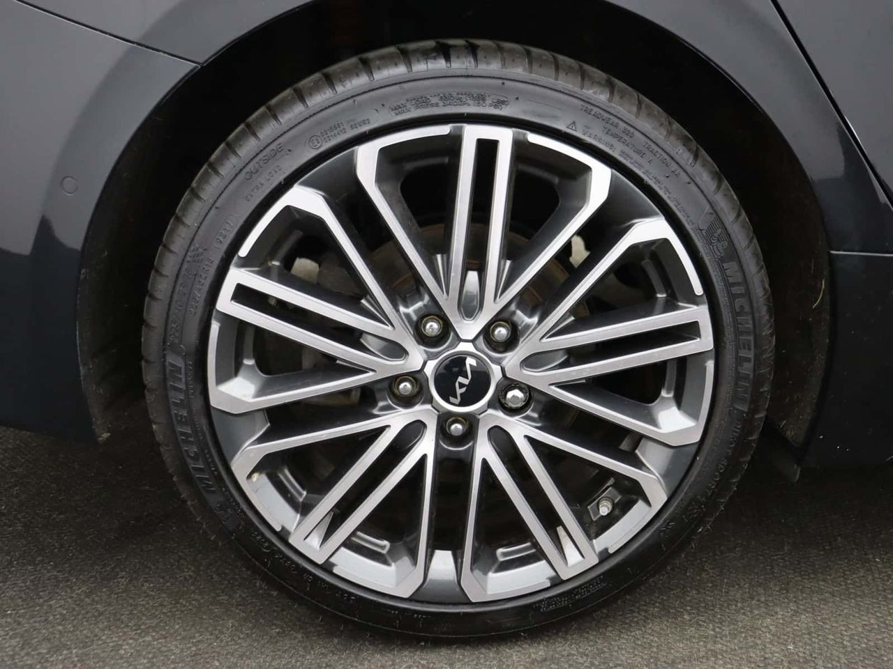 Kia ProCeed 