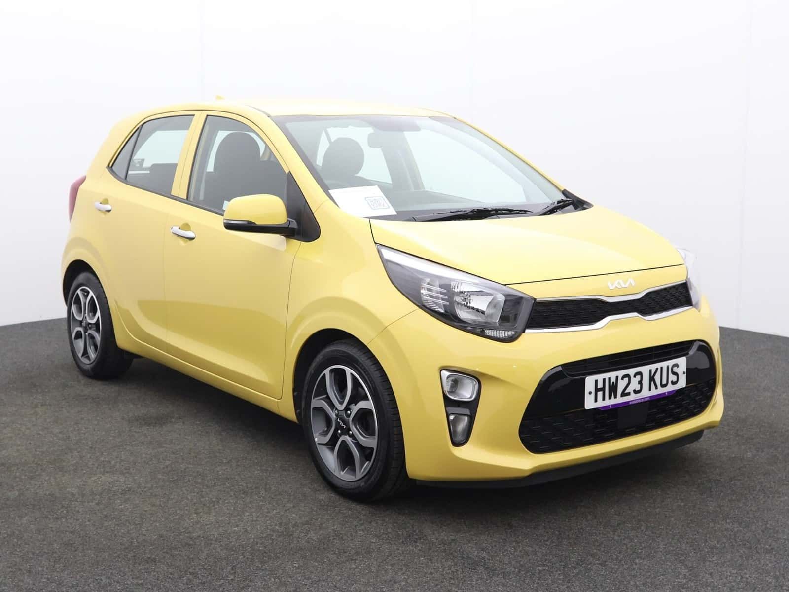 Kia Picanto listing photo