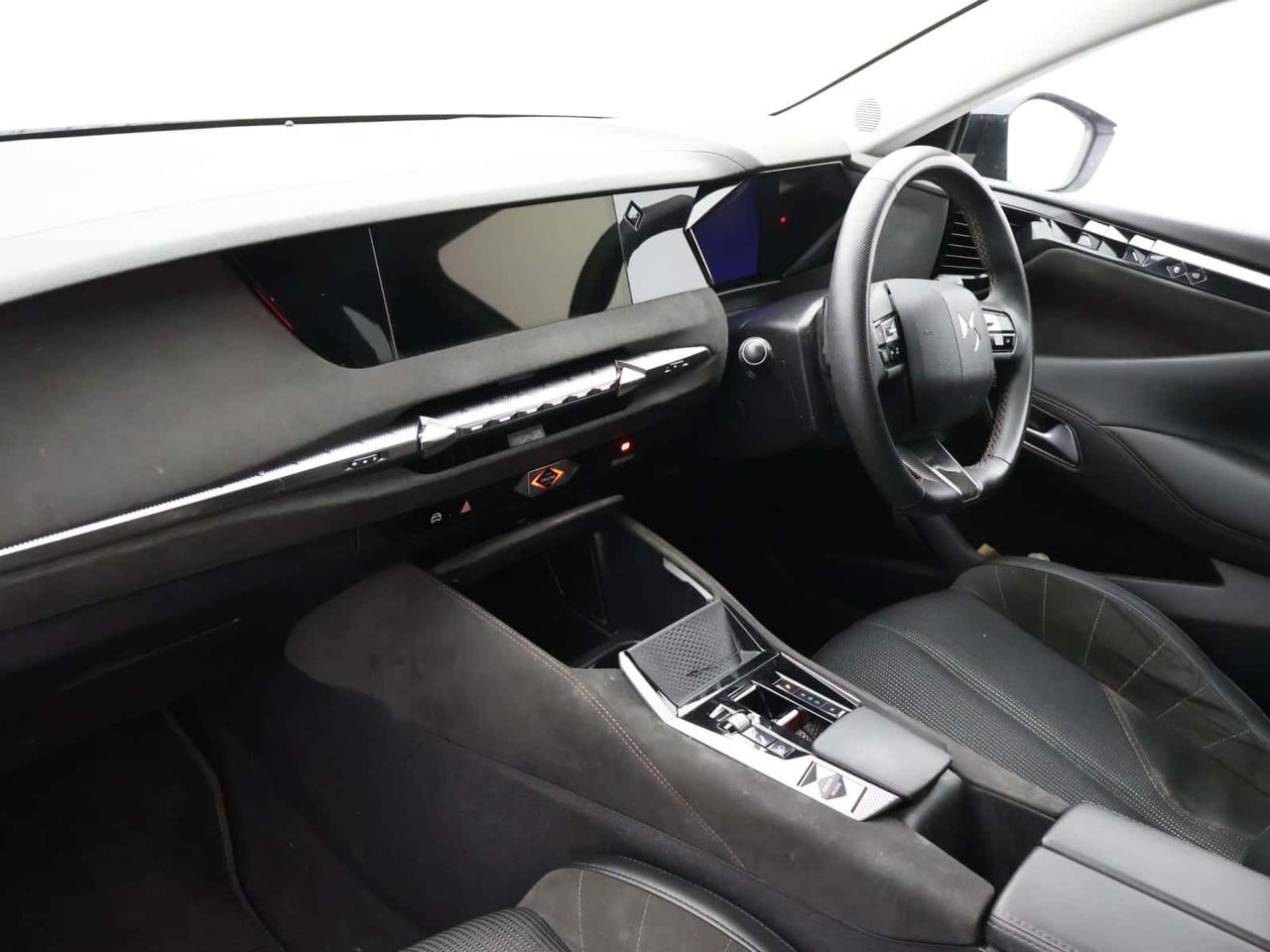 DS AUTOMOBILES DS 4