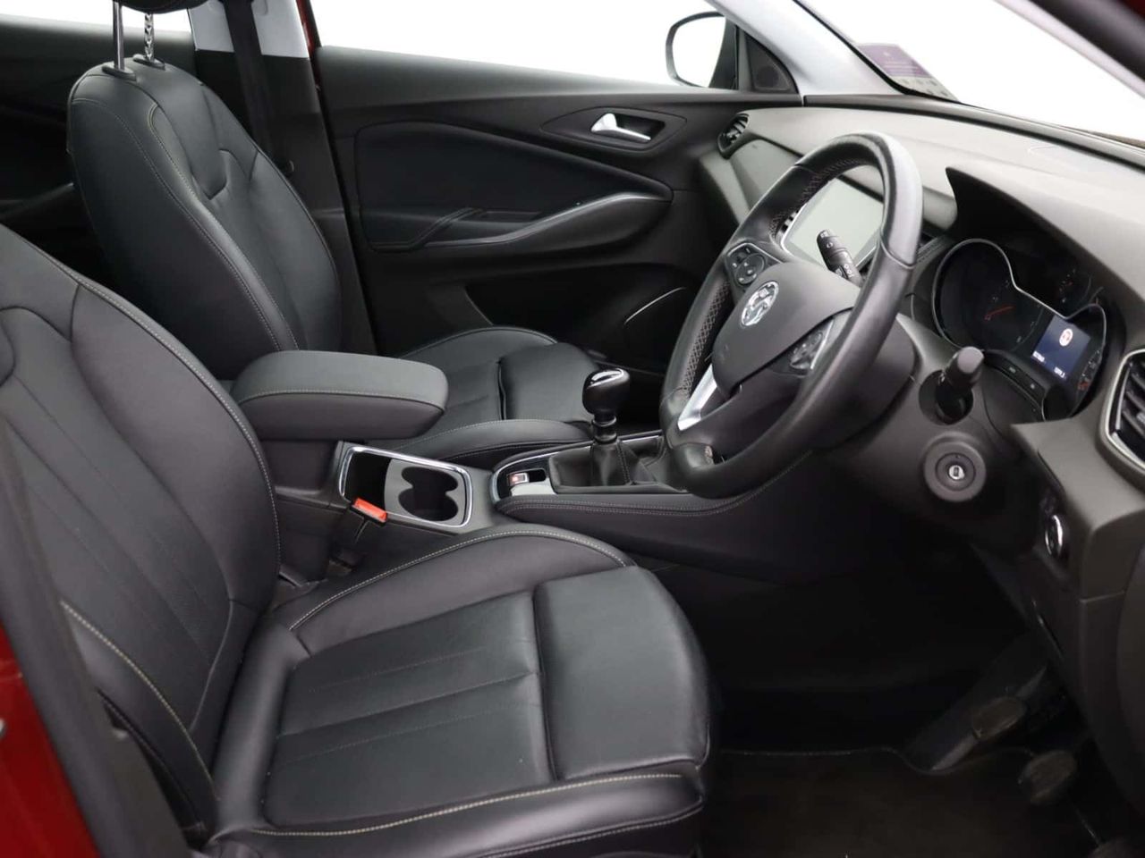 Vauxhall Grandland X 