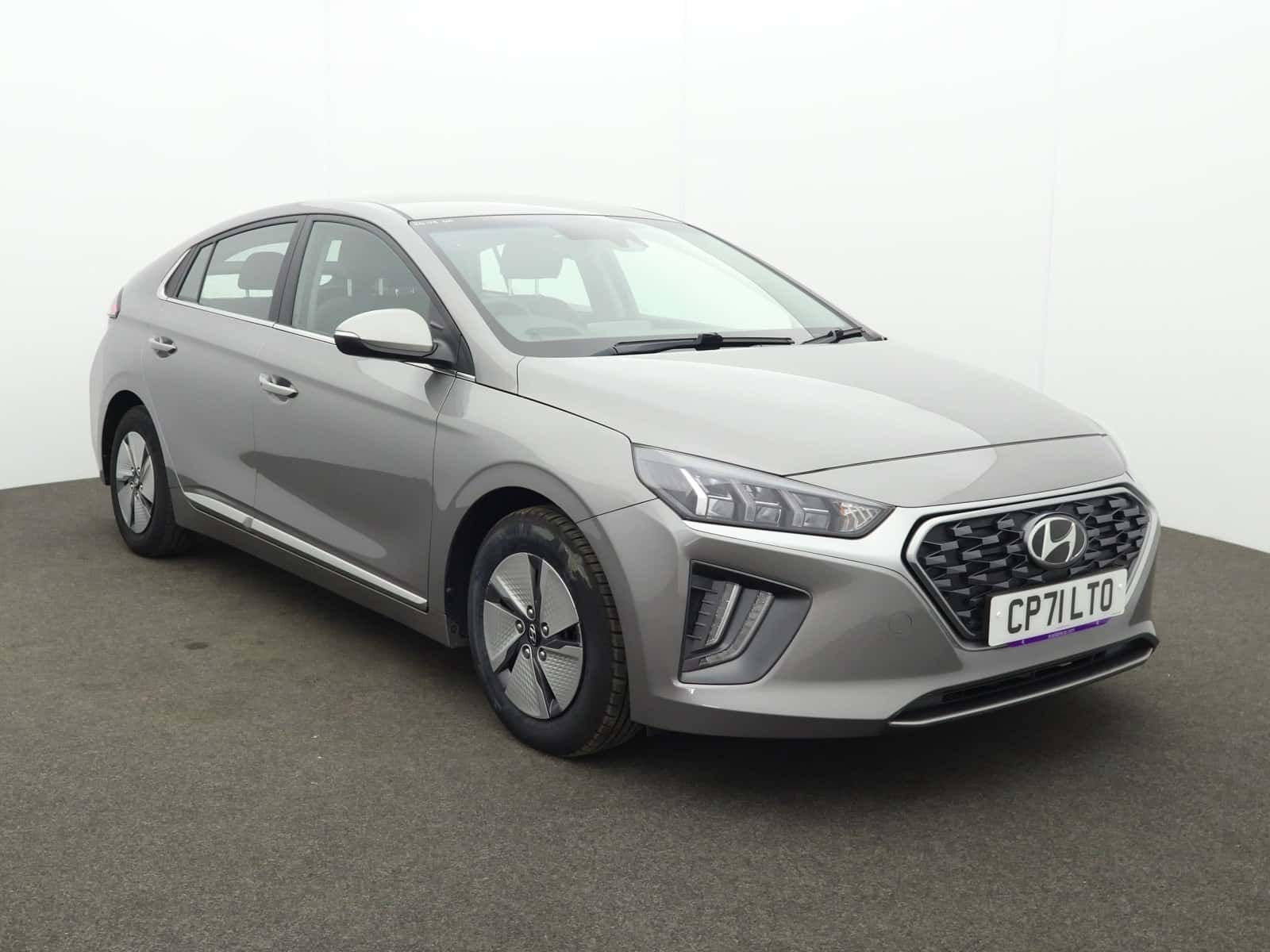 Hyundai Ioniq listing photo