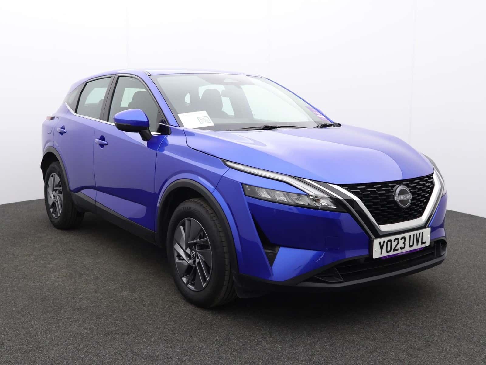 Nissan Qashqai listing photo