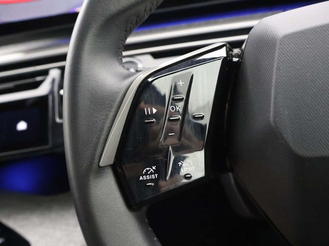 Peugeot E-3008