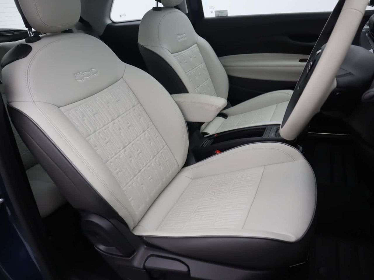 Fiat 500e 