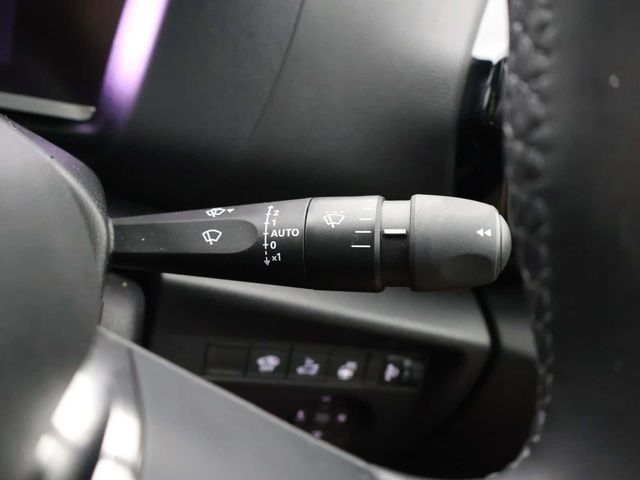 Citroen e-C4 X