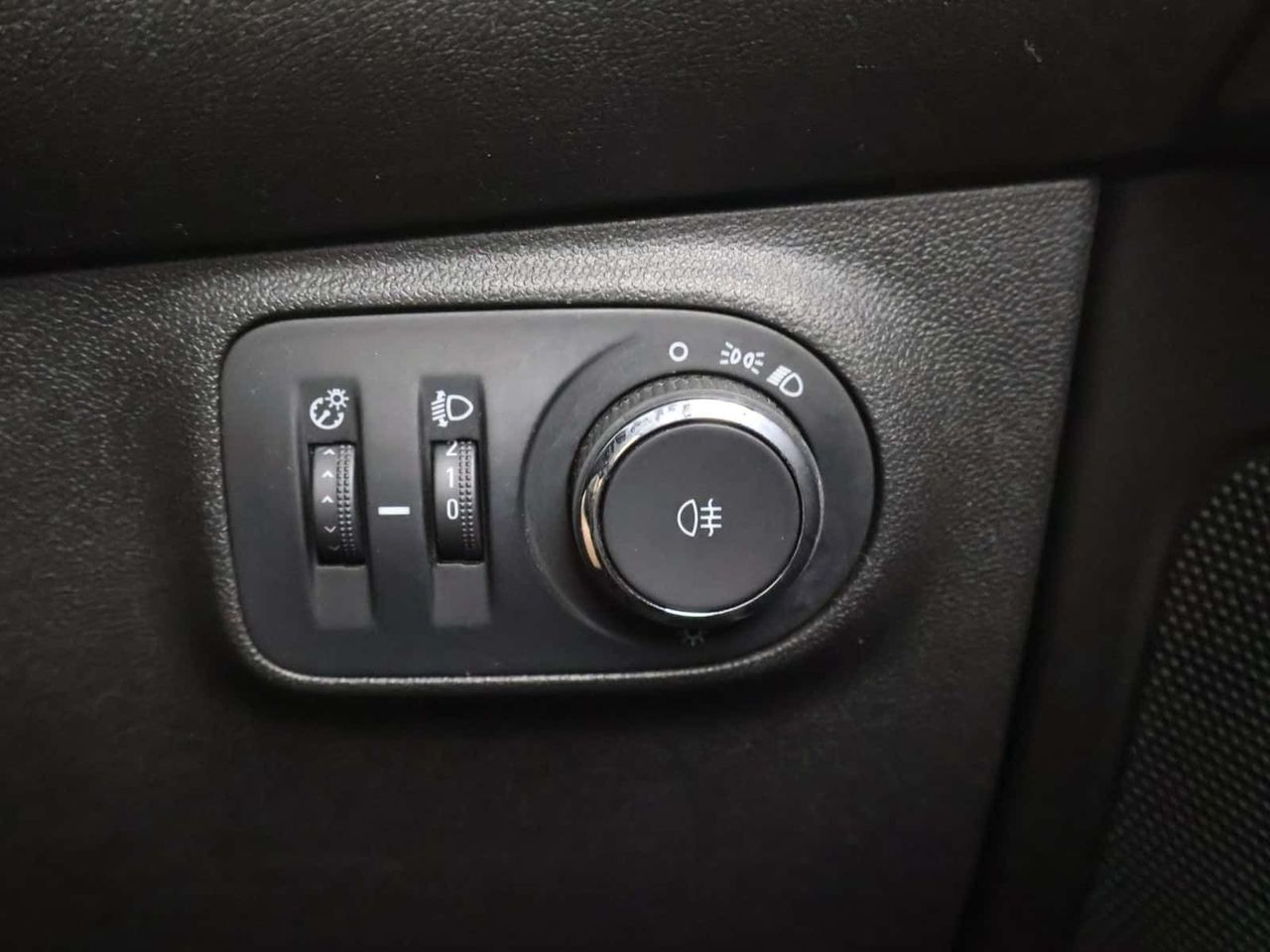 Vauxhall ADAM