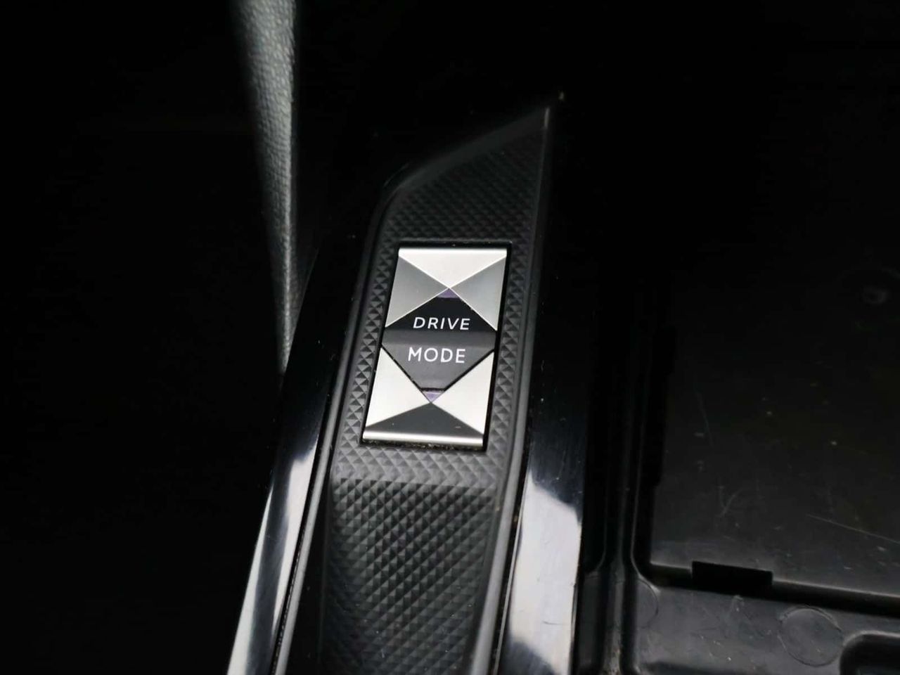 DS AUTOMOBILES DS 3 CROSSBACK
