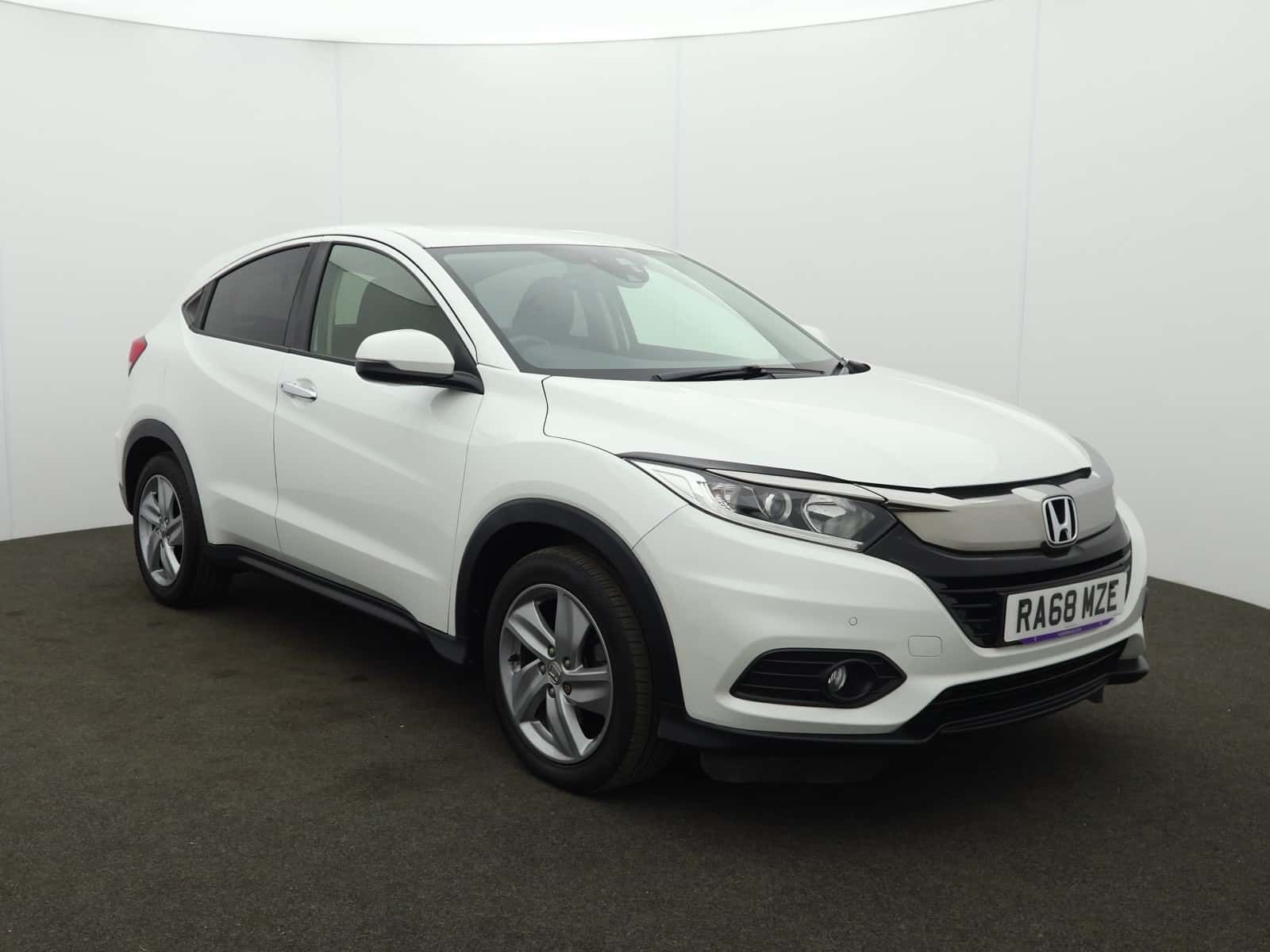 Honda HR-V listing photo