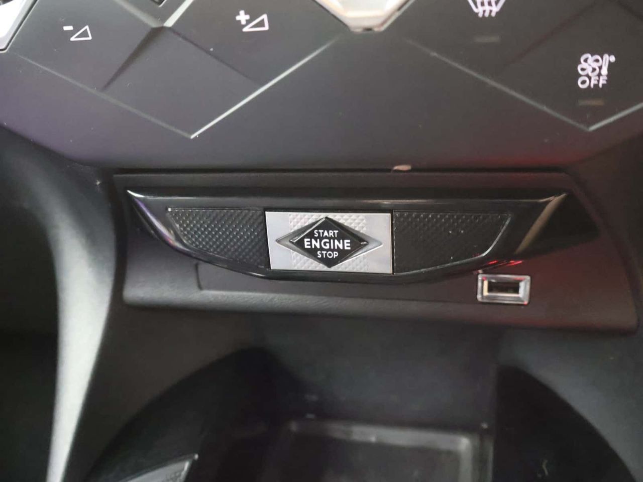 DS AUTOMOBILES DS 3 CROSSBACK